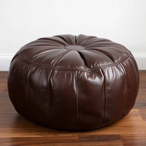 Leather pouf in dark brown